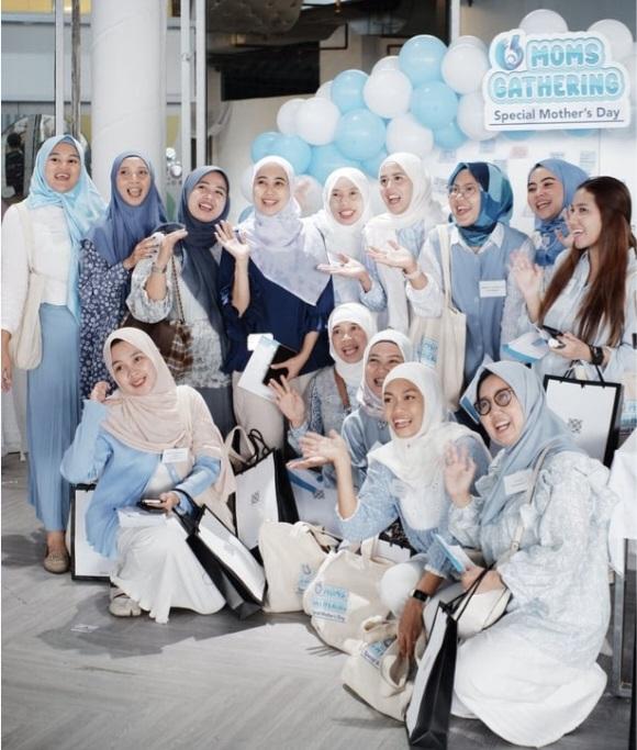 Komunitas Ibu2Canggih Ajak 100 Momfluencer Me-Time Bareng Rayakan Hari Ibu