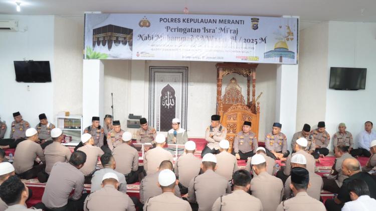 Isra Miraj Bersama Anak Yatim, AKBP Kurnia S: Gelorakan HBI Tingkatkan Iman dan Takwa