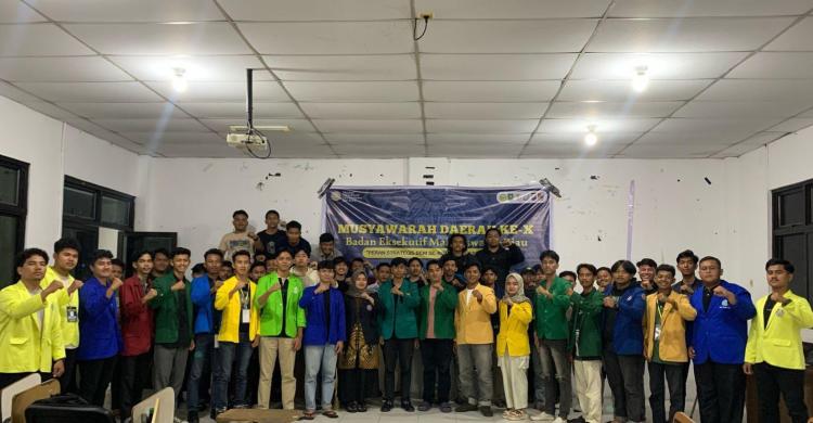Teguh Wardana Resmi Nahkodai BEM Seluruh Riau Periode 2025-2026