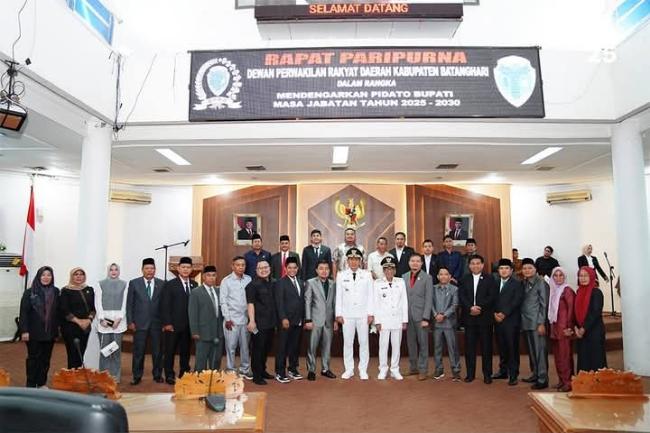 DPRD Batang Hari Rapat Paripurna Bersama Fadhil Arief dan Bakhtiar Pasca Dilantik Presiden Prabowo