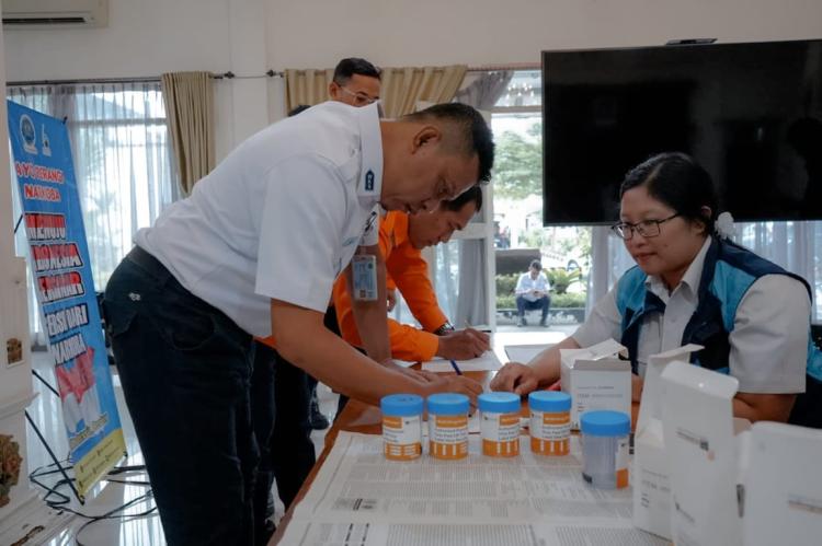 KAI Pastikan Keselamatan dengan Tes Narkoba ke Awak Sarana Perkeretaapian