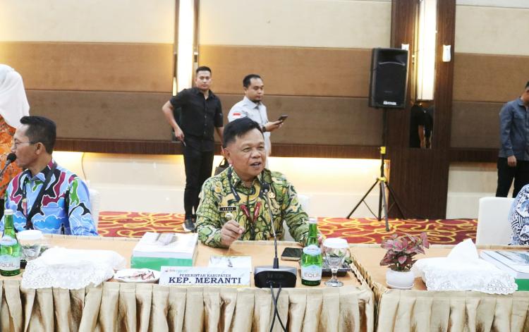 Bupati Kepulauan Meranti Hadiri RUPS dan RUPSLB PT Bank Riau Kepri Syariah