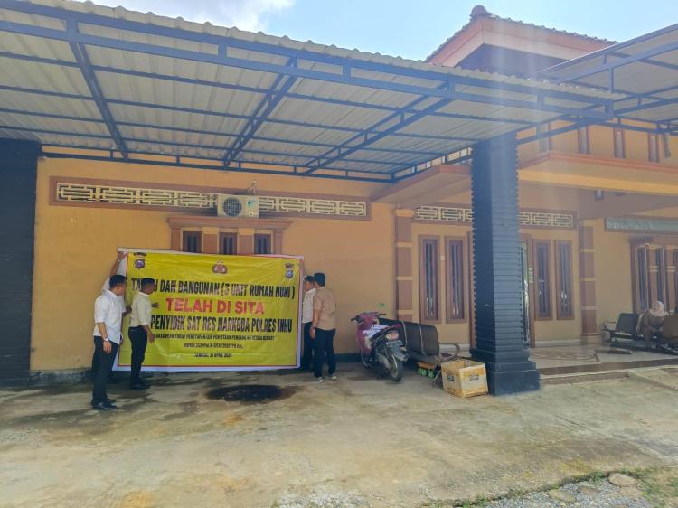 Penyidik Polres Inhu Sita Rumah Mewah 'Gembong Narkoba' Guna Kelengkapan TPPU
