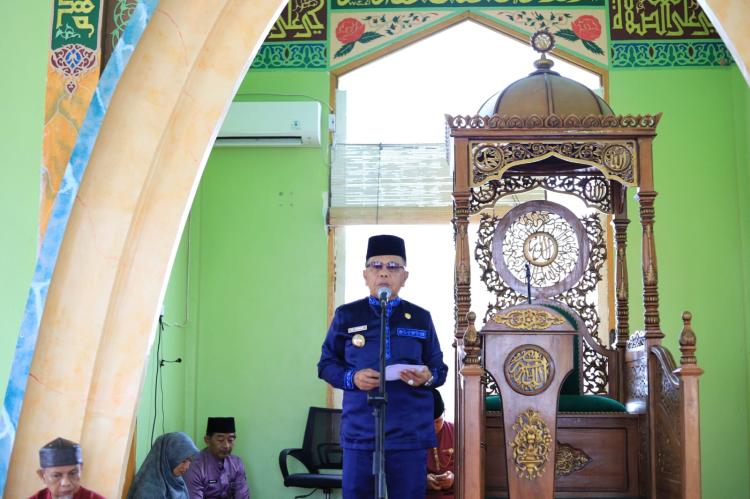Pengajian Majelis Taklim di Masjid Al Barokah, Ini Petuah Bupati Kepulauan Meranti