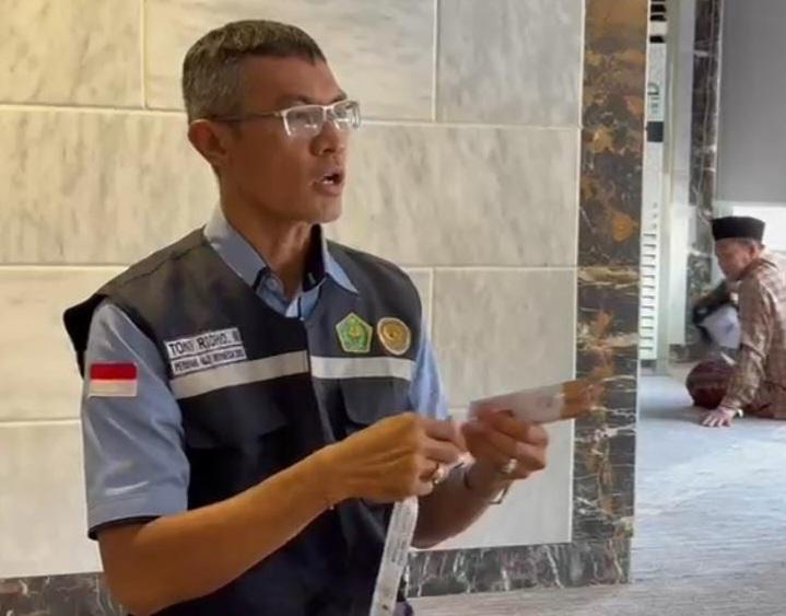 Tim Linjam PPIH Sektor 4 Mekkah Taja Sosialisasi Cara Aman Gantung Nusuk