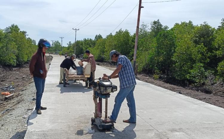 Anggota Pramuka Galang Dana Perbaikan Jalan Rusak, Ini Penjelasan Pemkab Kepulauan Meranti