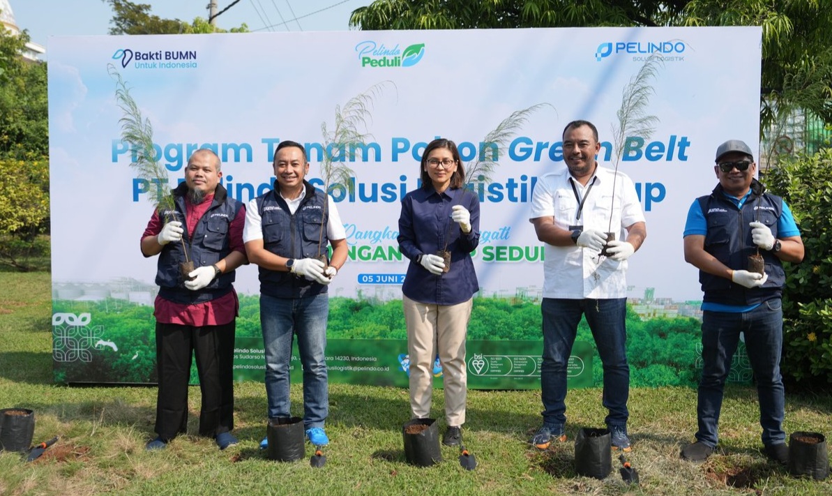 Pelindo Solusi Logistik Perkuat Komitmen Hijau Lewat Program Tanam Pohon Green Belt
