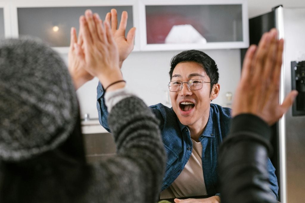 Selain Materi, Ini Lima Cara Mudah Investasi Diri Sendiri
