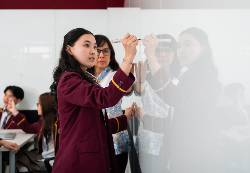 Bangun Karakter Global Siswa, Binus School Serpong Jadi Tuan Rumah Perdana Harvard WorldMUN 2026