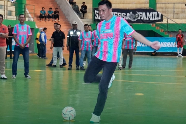 Bupati Batang Hari Buka Kejurprov Futsal 2025