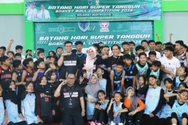 Bupati Fadhil Arief Tekankan Proses Pembinaan Atlet Sejak Dini