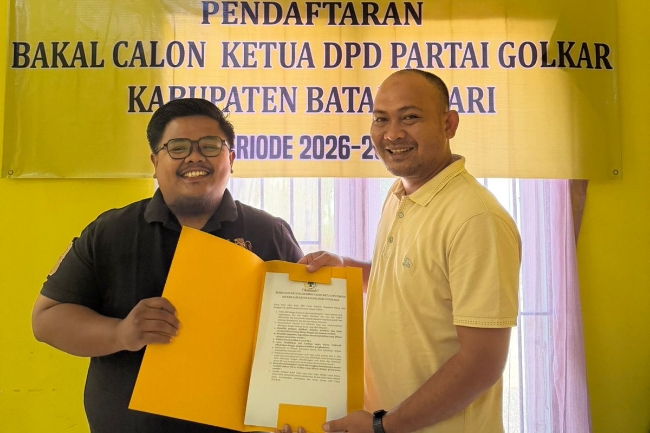 Donny Jayen Datangi Kantor Golkar Batang Hari Sendirian, Anggota Dewan Tiga Periode Kaget