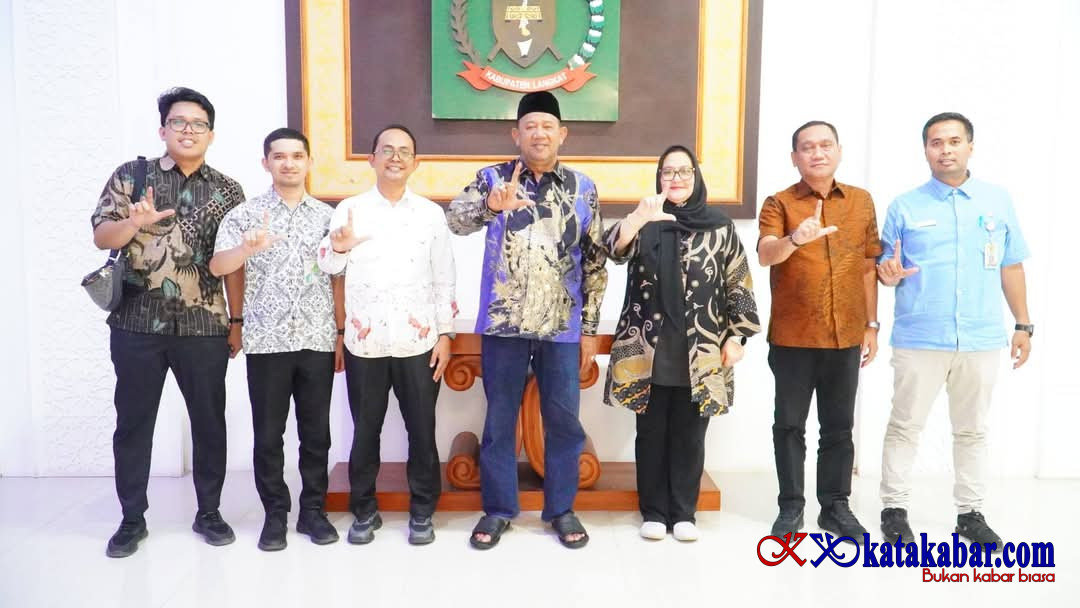 Bupati Syah Afandin Dukung Perluasan Jaminan Sosial Tenaga Kerja Hingga Desa