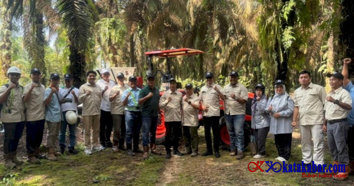 Inovasi Riset Perkebunan: BPDP Fasilitasi Pengembangan Traktor Otonom Pemupukan Sawit