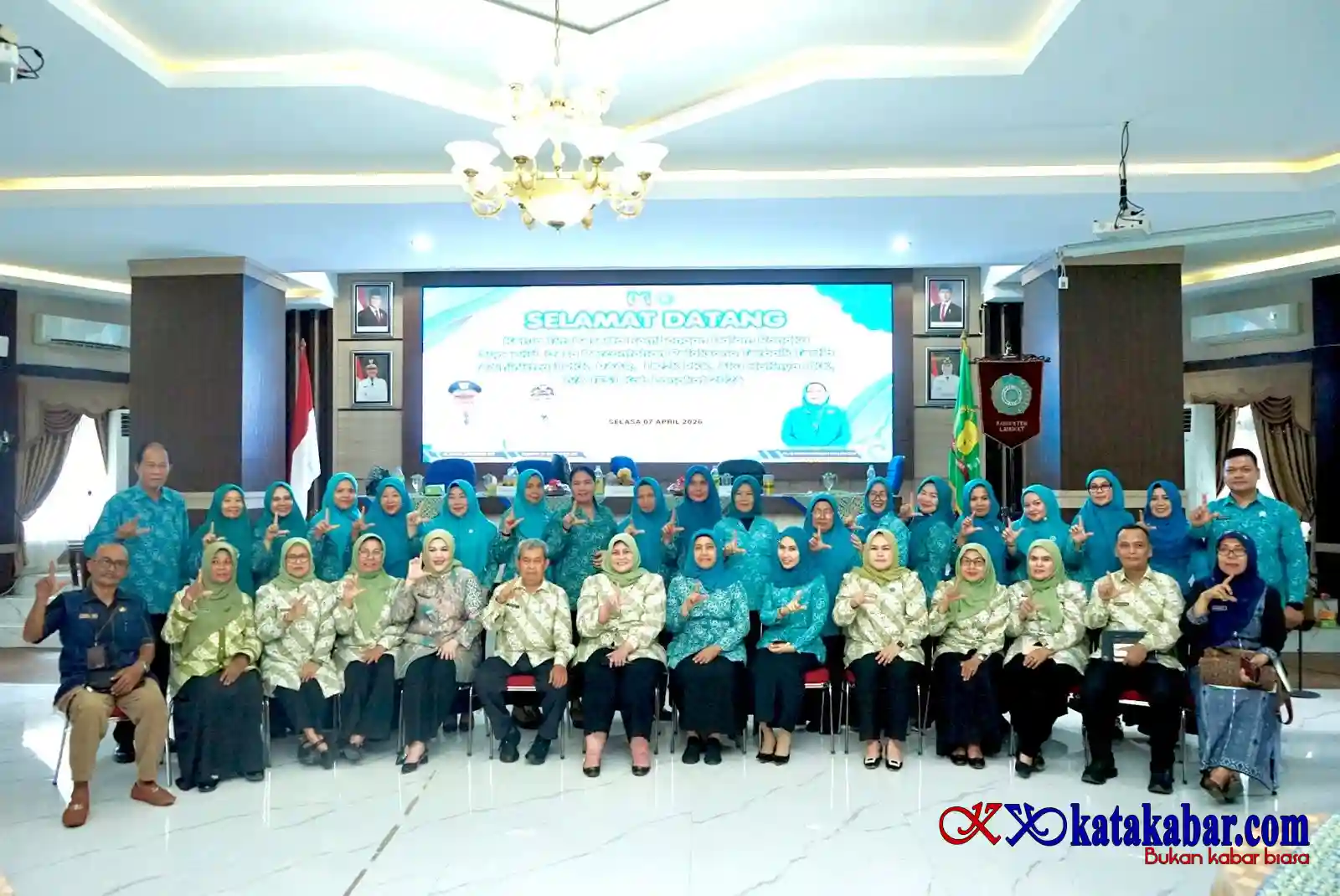 Perkuat Peran Kader di Desa, Ny. Endang Syah Afandin Sambut Supervisi PKK Provsu
