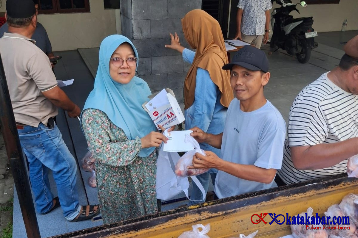 Pemko Binjai Salurkan 2.500 Paket Daging Qurban Bantuan Presiden dan Pemprov Sumut