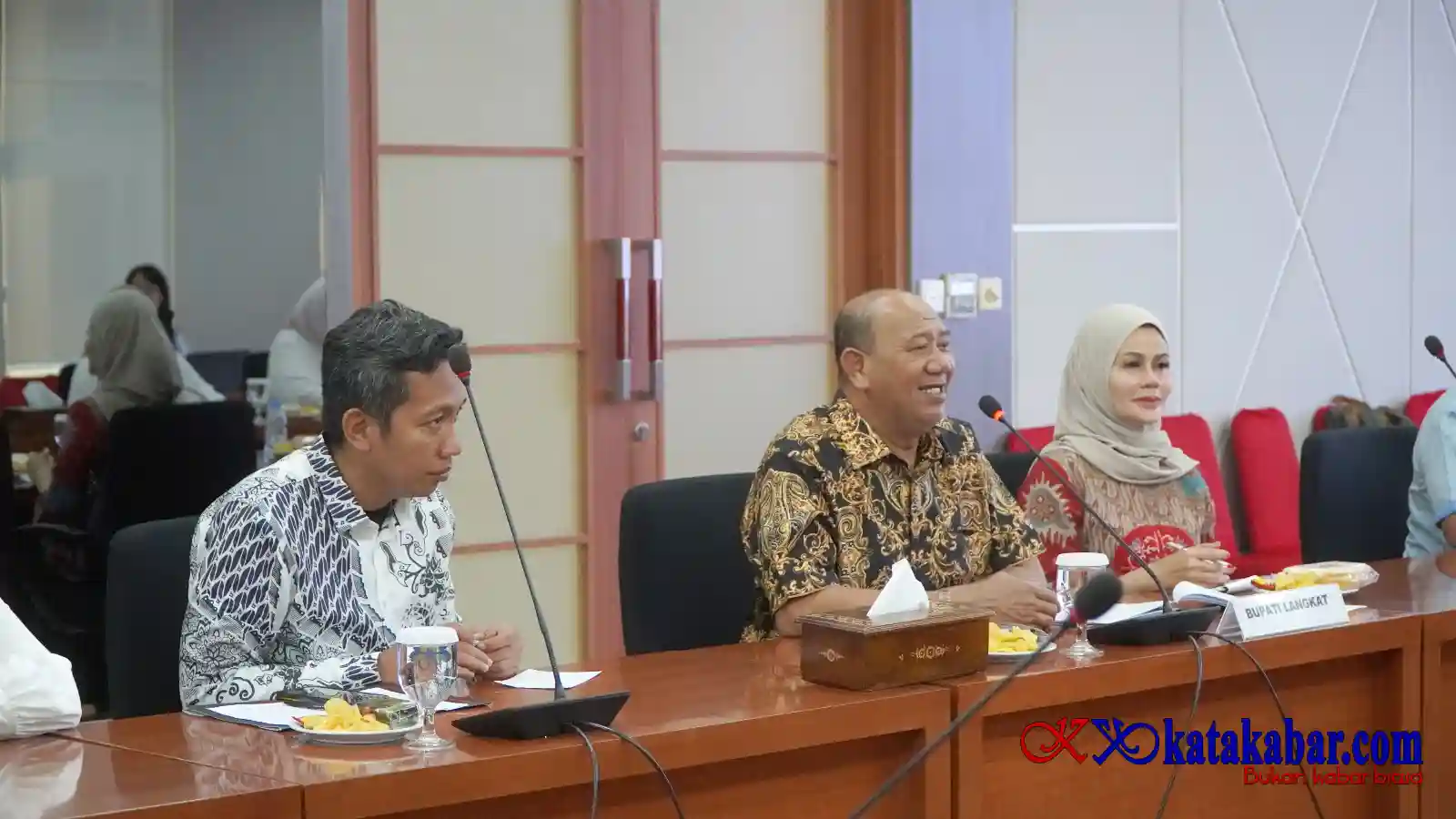 Bupati Syah Afandin Dorong Langkat Jadi Percontohan Nasional Ekonomi Kreatif Perempuan