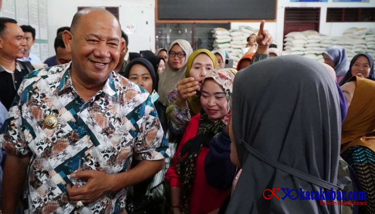 Temui Warga Sambirejo, Bupati Langkat Syah Afandin Pastikan Jalan Rp31 Miliar Segera Diperbaiki