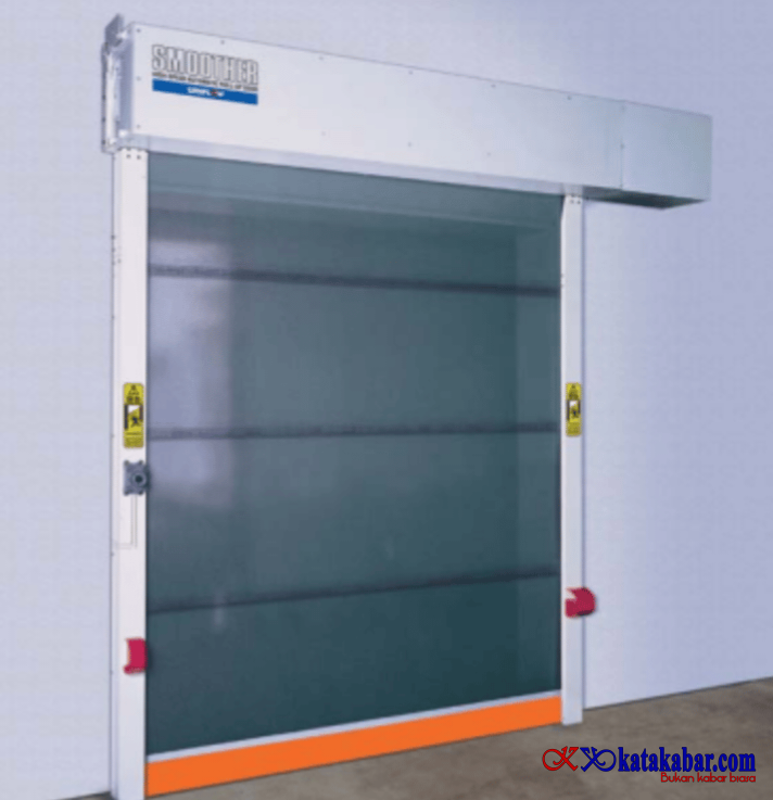 Simak! Ini Jenis dan Kegunaan Industrial Door dan Dock Leveler dalam Industri