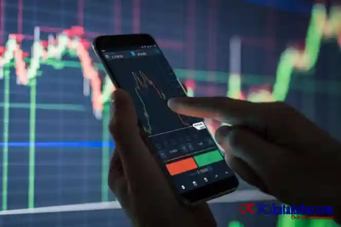 OJK Perketat Konten Kripto, Influencer Bisa Kena Denda Rp15 Miliar
