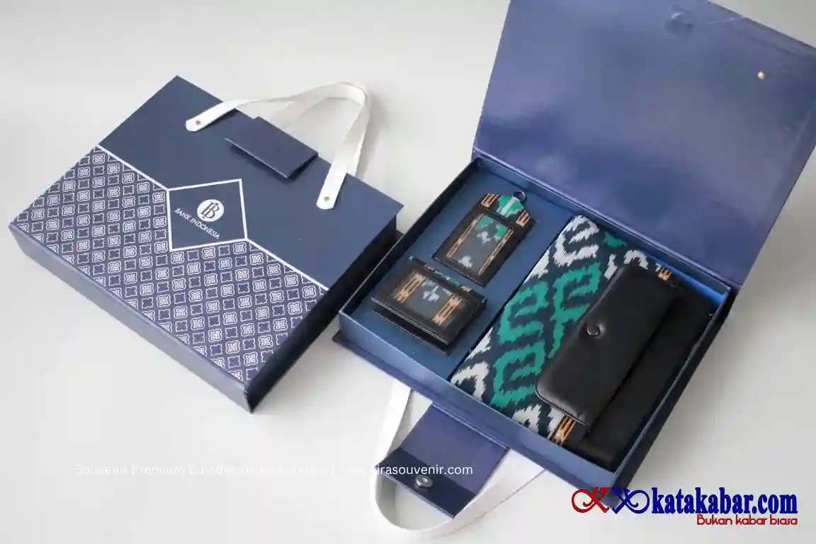 Kira Souvenir x Pengrajin Lokal: Ubah Kerajinan Nusantara Jadi Souvenir Corporate Premium
