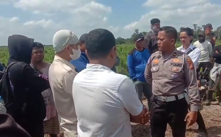 Sempat Diusik Sekelompok Orang, Pematangan Lahan PT SBP di Inhu Kembali Kondusif, Warga Tetap Kawal!