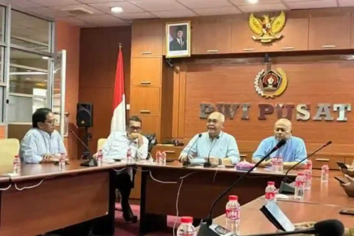 Ucapan Hotman 'Lu Punya Otak Enggak' Dinilai Rendahkan Profesi Wartawan, PWI Desak Minta Maaf