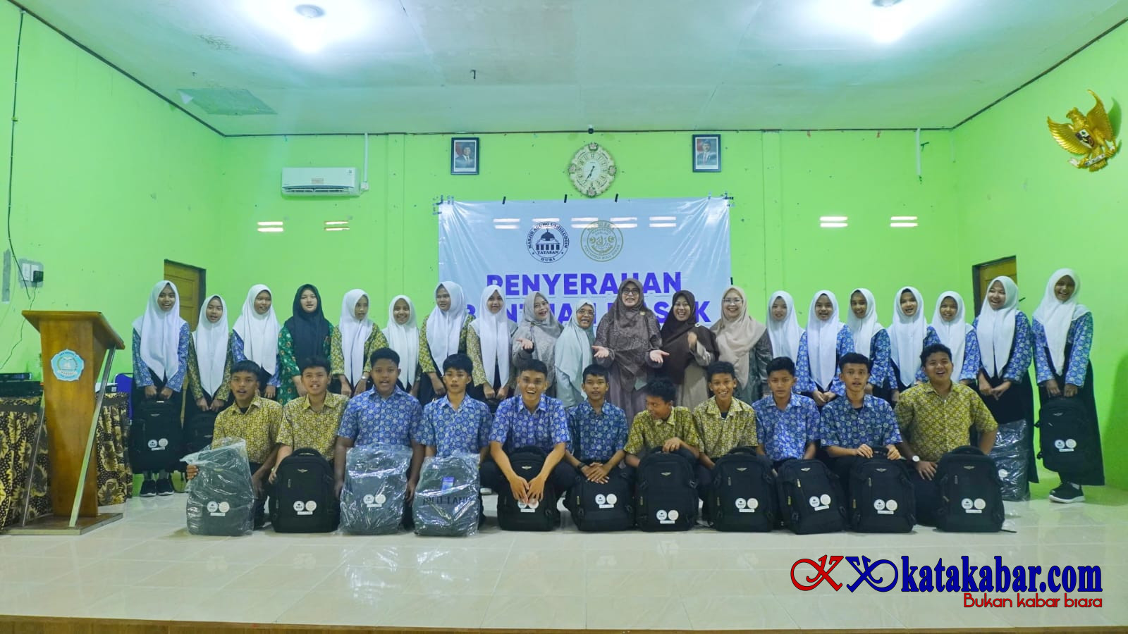 BMS PHR Tumbuhkan Asa Generasi Bangsa Lewat Zakat Pekerja Zona Rokan Rp120 Juta untuk Ratusan Siswa