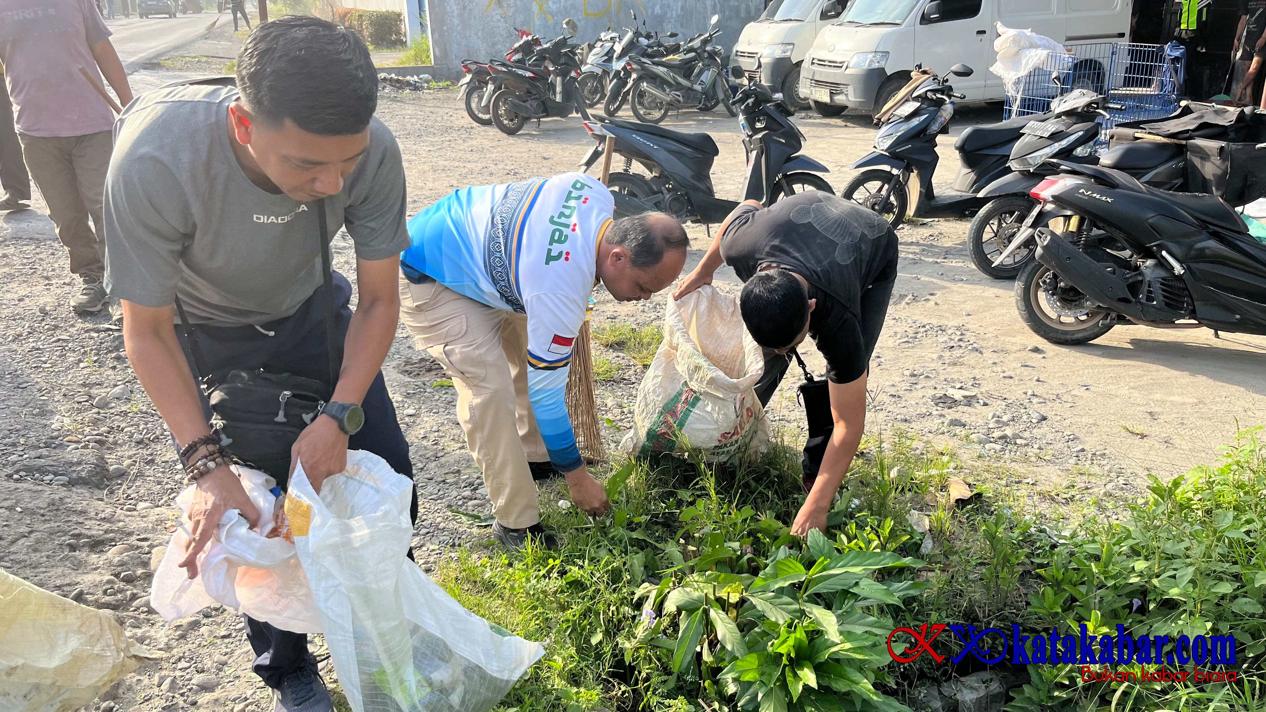 Pemko Binjai Gelar Gotong Royong Serentak di Lima Kecamatan Dukung Gerakan Indonesia ASRI