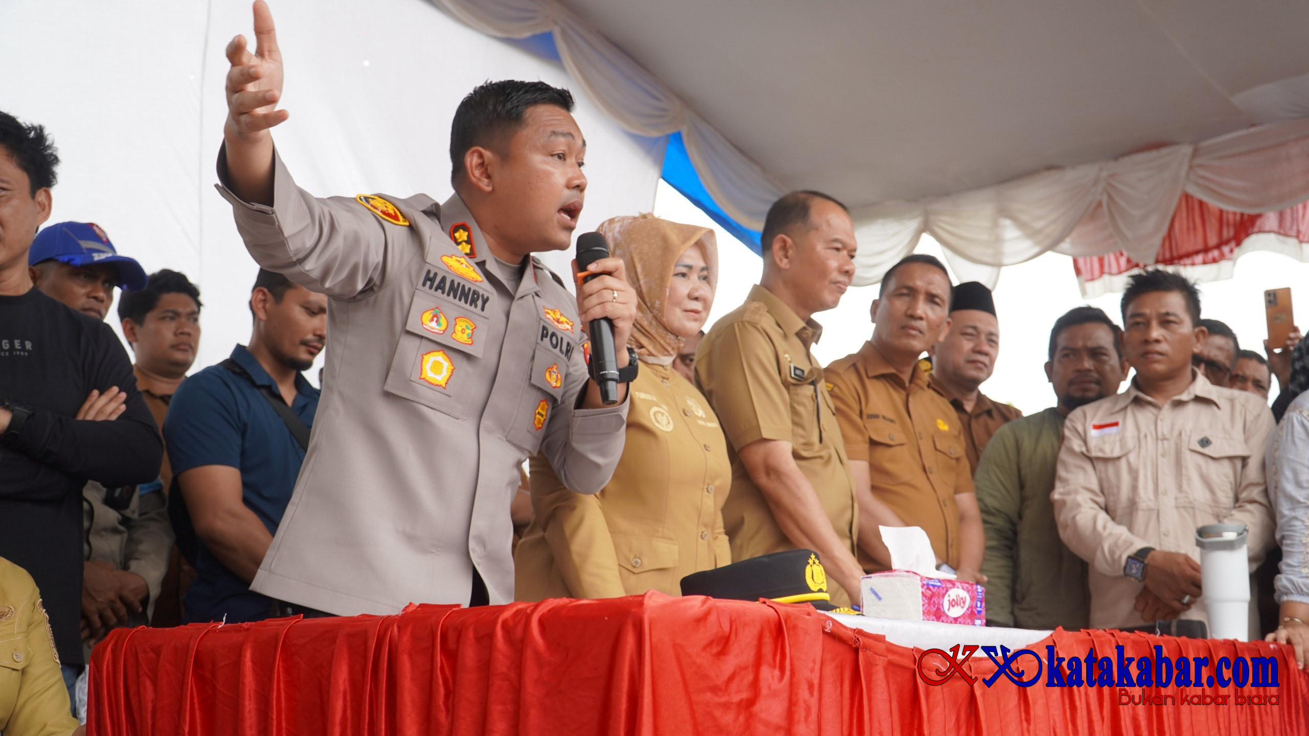 Tiorita Kawal Percepatan Bantuan Banjir, Siap Perjuangkan Hak 73 Ribu Warga Langkat
