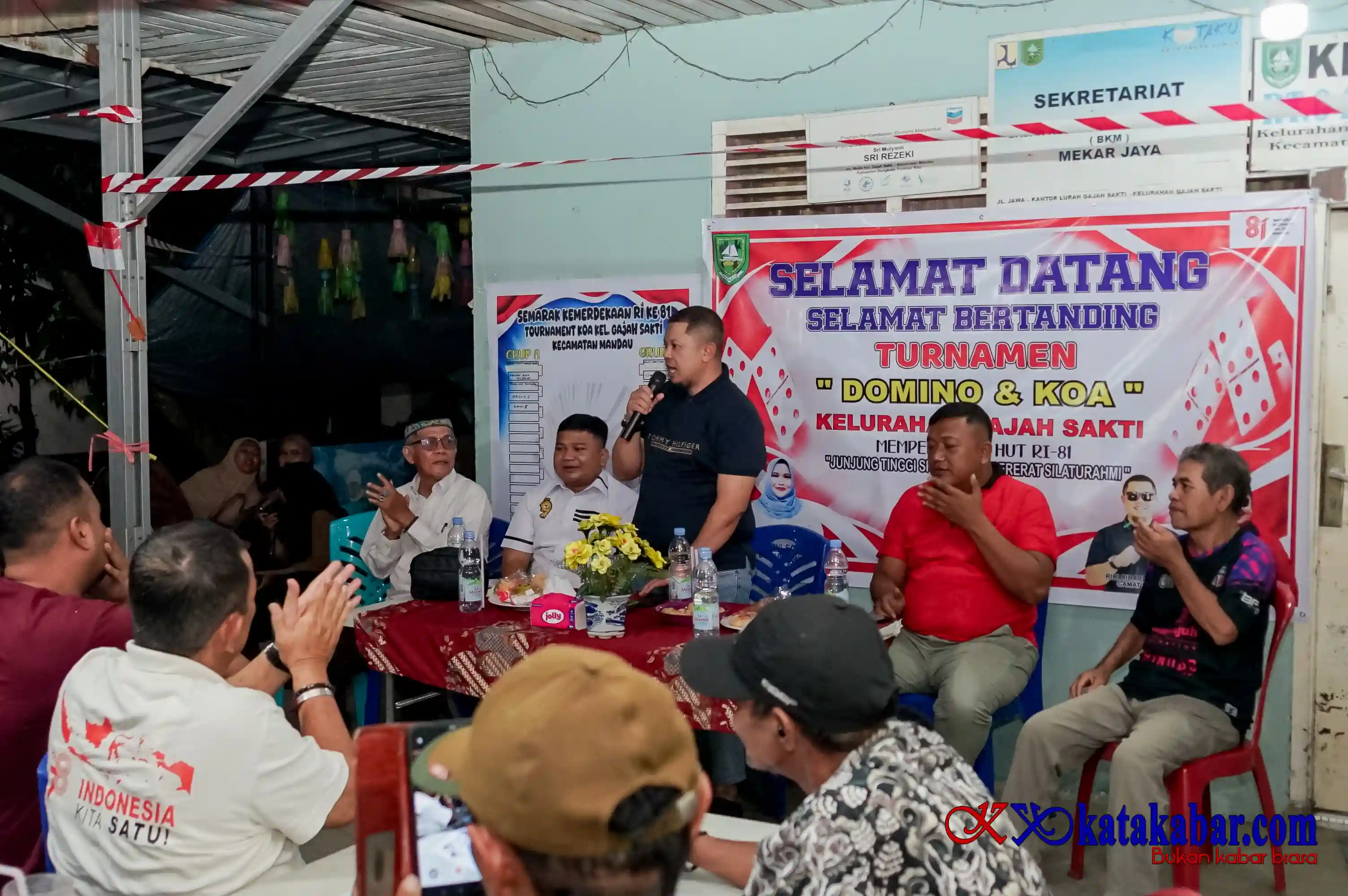 Buka Turnamen Domino dan KOA Tingkat Kelurahan Gajah Sakti, Ini Pesan Camat Mandau