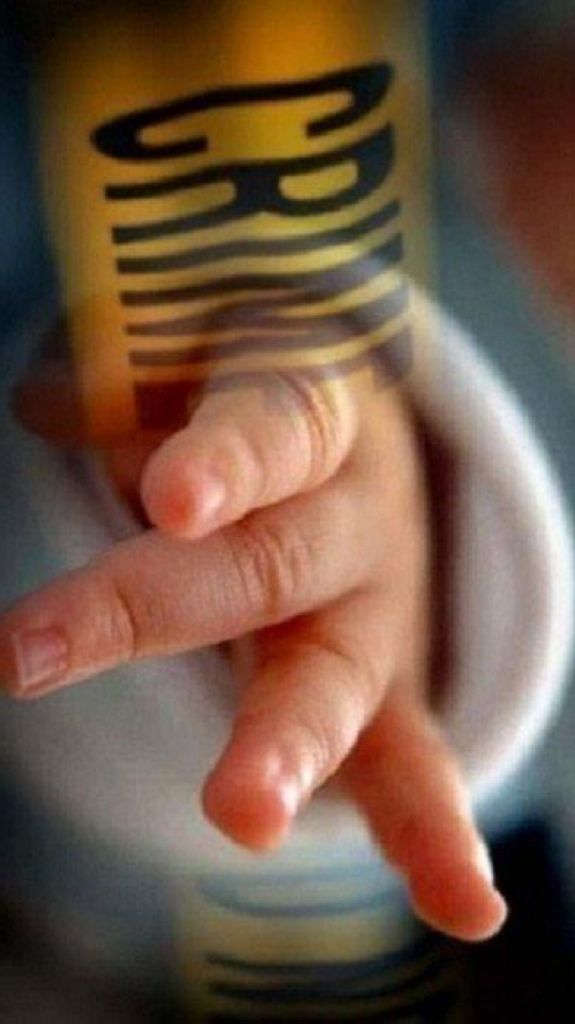 Sadis, Ayah Tiri di Pekanbaru Siksa Bocah Usia 1,5 Tahun hingga Tewas