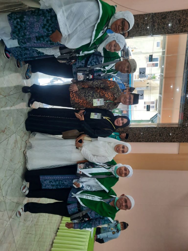 Dari Asrama Haji, Sekda Lepas Calon Jemaah Haji