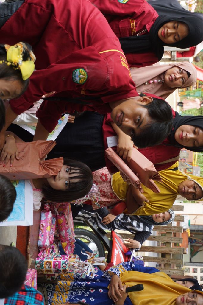 Kukerta UNRI Taja Lomba Mewarnai TK dan PAUD di Desa Tanjung Medang