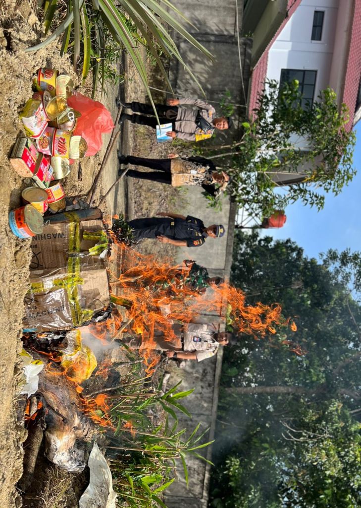 Satgas Pamtas Yonif 645 GTY Saksi Pemusnahan MP HPHK dan OPTK di Sebunga