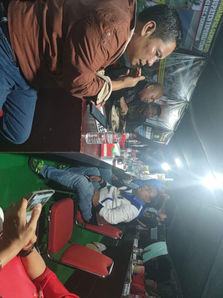 Bupati Taput Terima 20 Ton  Semen Bantuan DPP KNPI