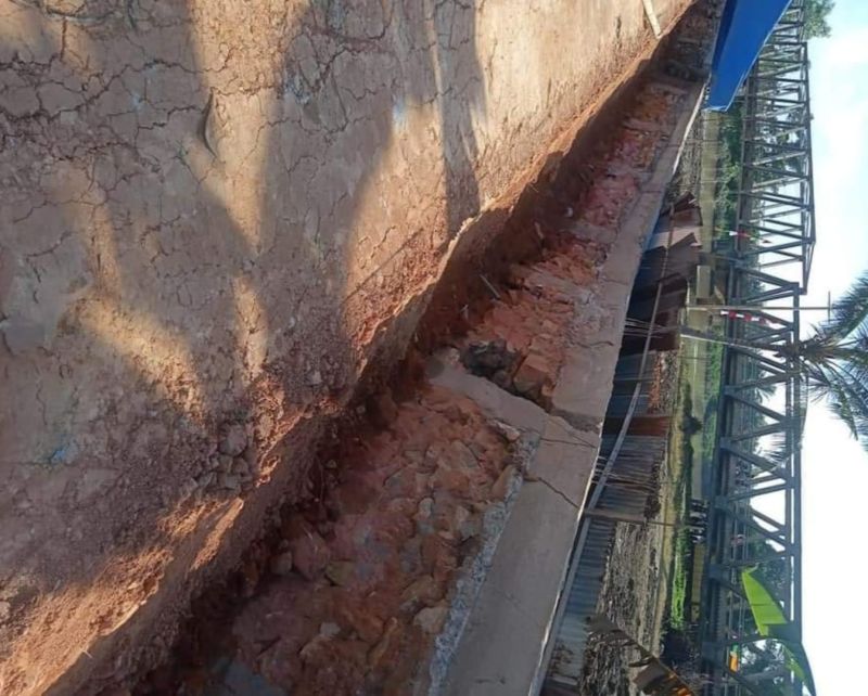 Tembok Proyek  Multiyears 60 Miliar  Lebih Tumbang