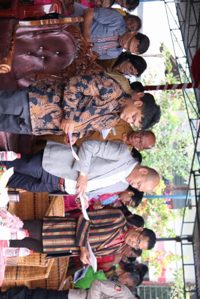 Natal Oikumene Pahae Julu   Dirangkai Pemberian Tali Asih